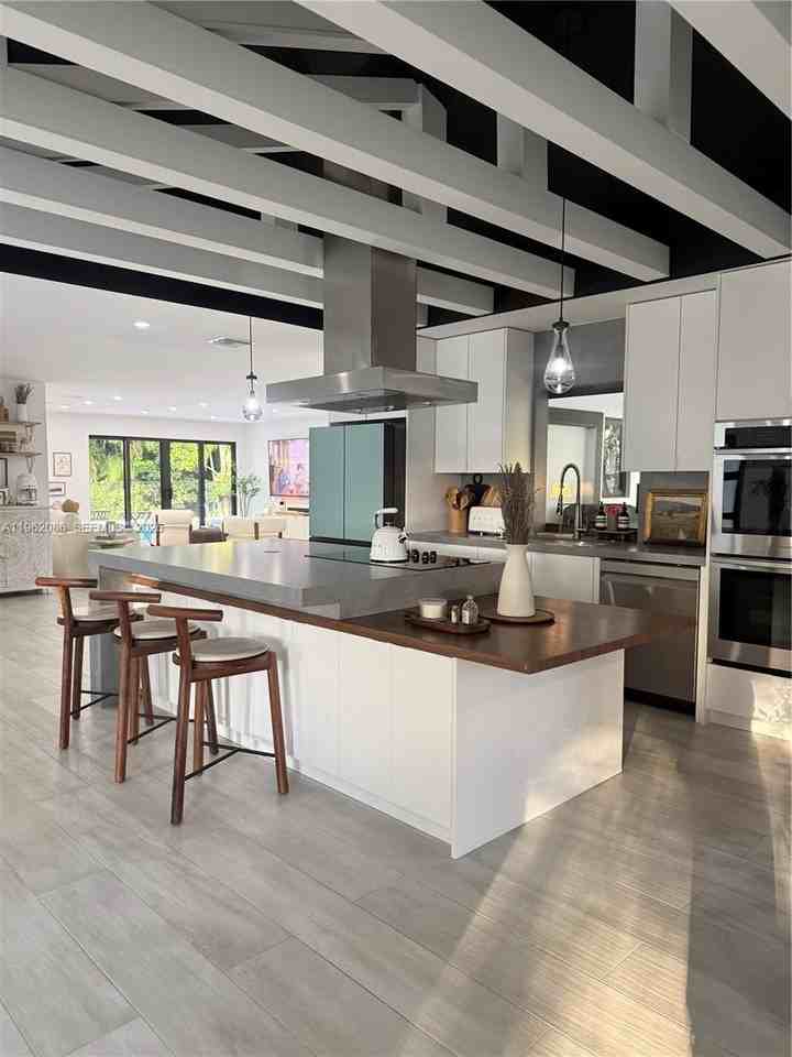 470 Petersburg Ter #470 - Photo 7 of 50