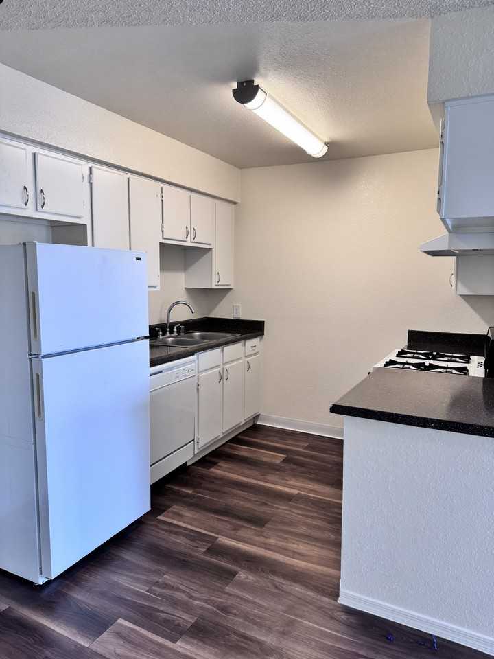 9777 N. Thornydale Road9203 #9203 - Photo 2 of 42