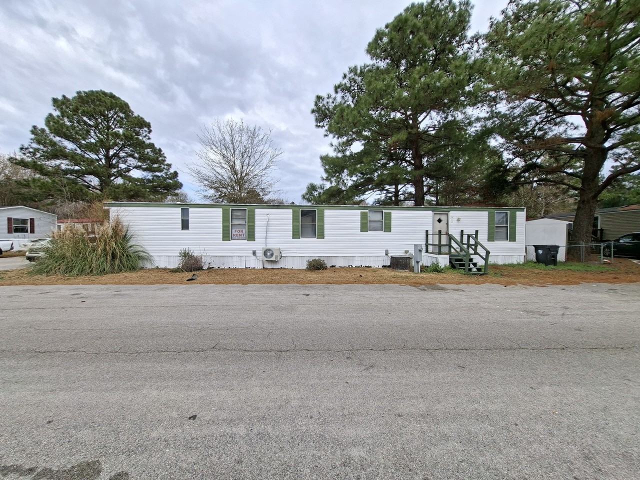 1925 Bacons Bridge Rd #1