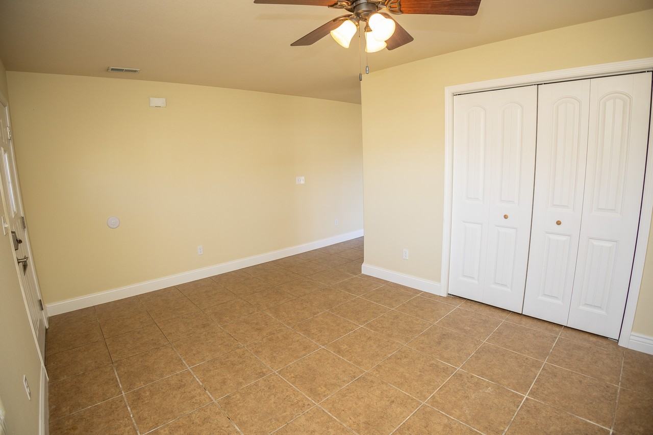 215 Rylee Cir #C - Photo 5 of 27