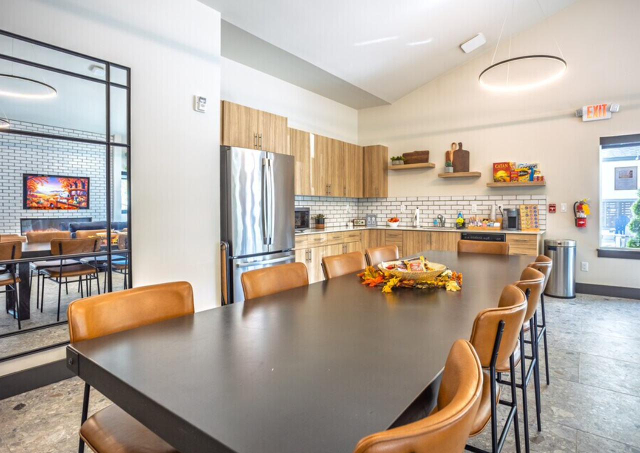 Summit Vista - Photo 3 of 10