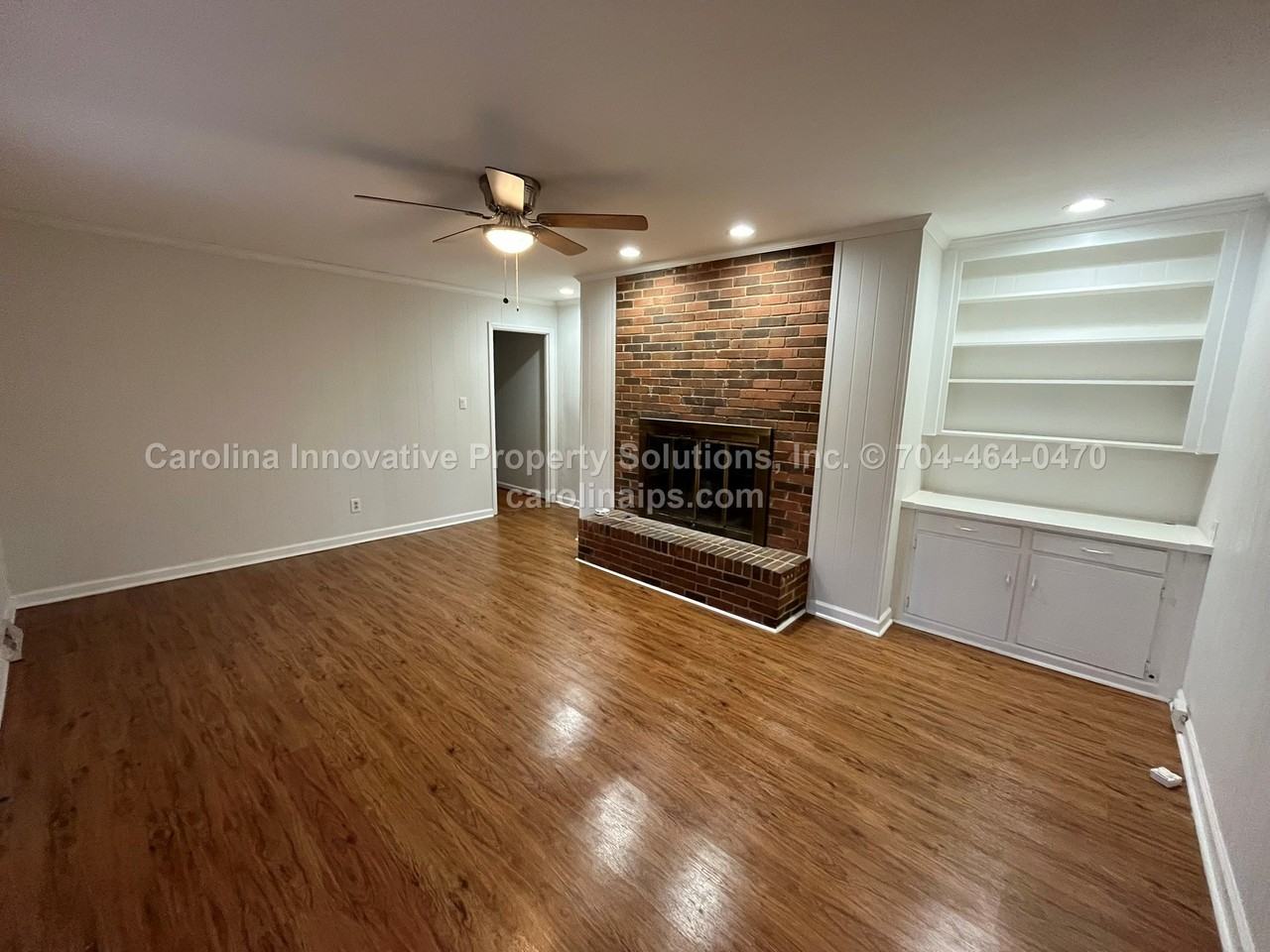 7622 Helmsdale Ave #1 - Photo 5 of 22