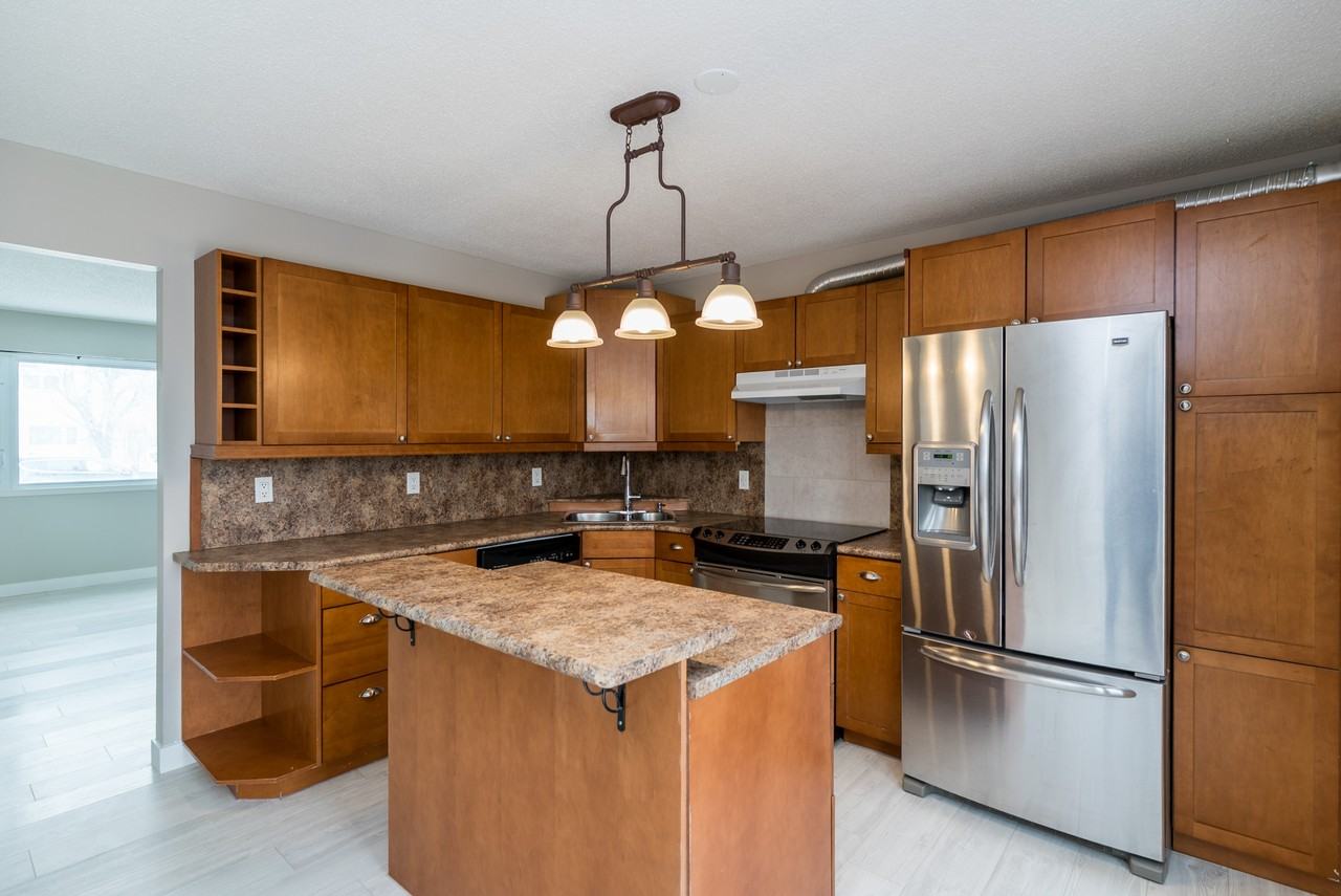 64 Le Maire St #1 - Photo 2 of 9