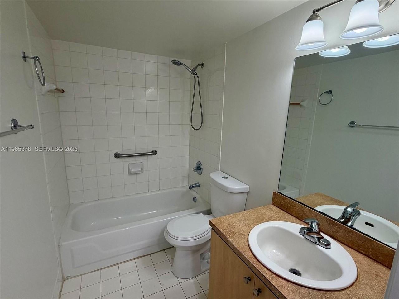 18810 Nw 57th Ave #109 - Photo 5 of 13