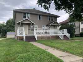 featured image of 200 N Pine - 202 #202