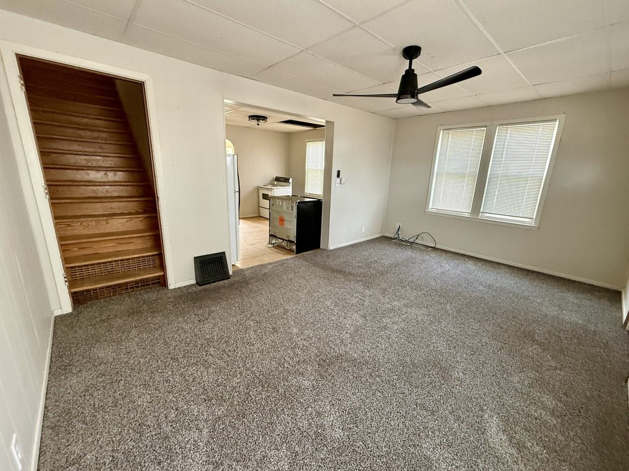 200 N Pine - 202 #202 - Photo 5 of 50