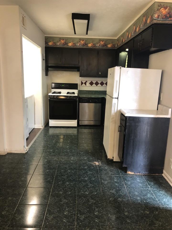 Morgan Ave #1 - Photo 3 of 10