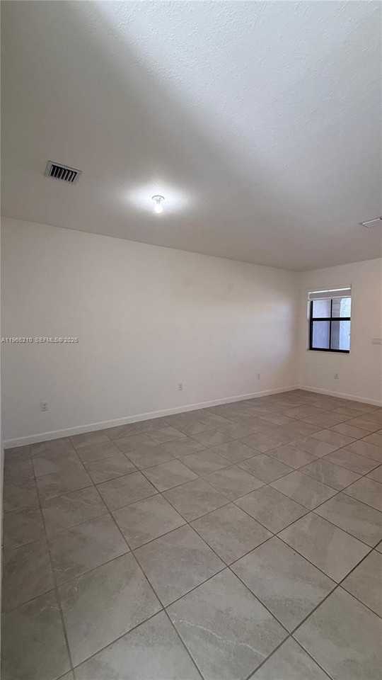 11964 Sw 244th Ln #11964 - Photo 4 of 39