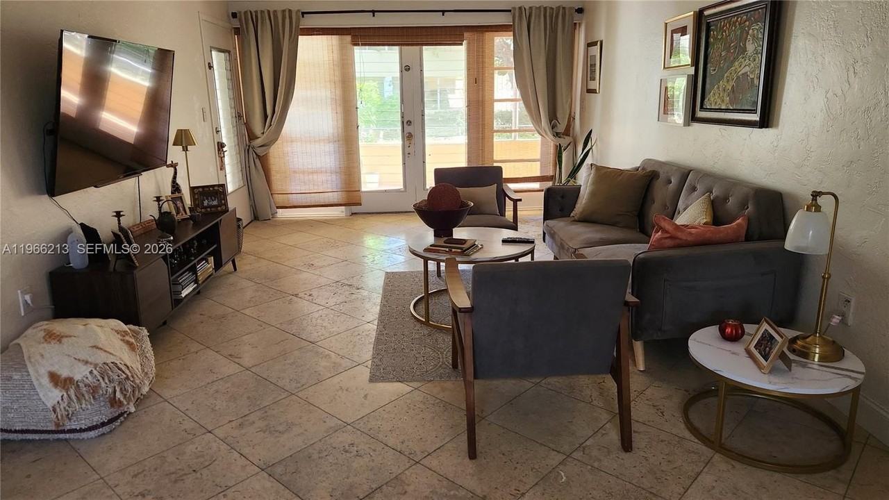 20 Park Dr #3 - Photo 3 of 6