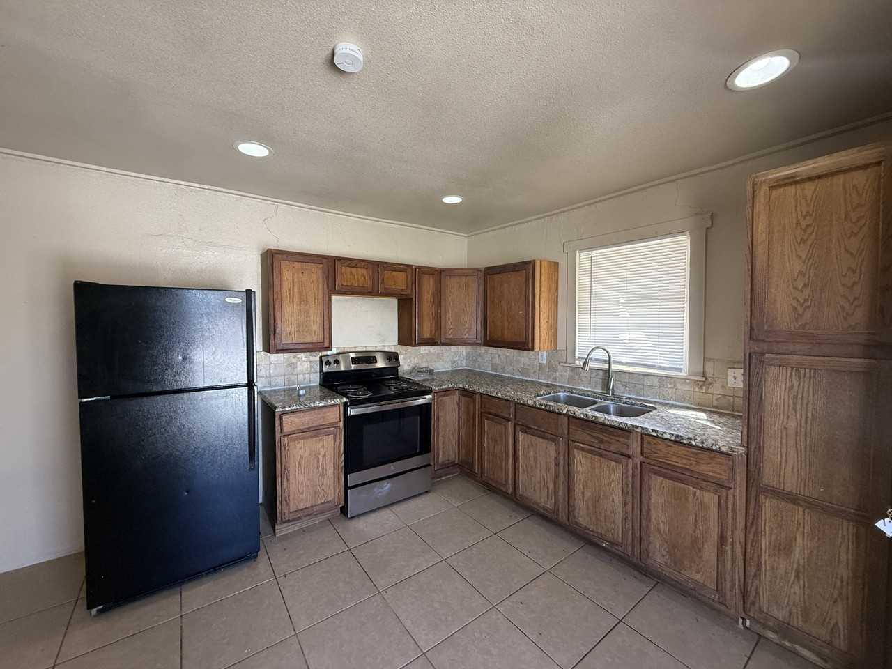 351 Cortez Ave #2 - Photo 2 of 14