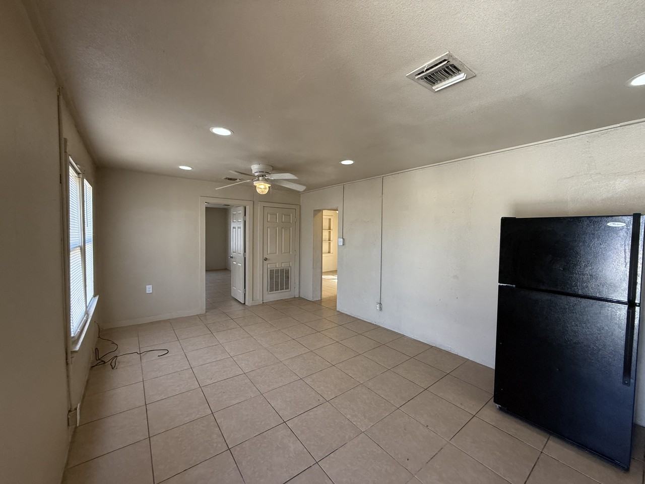 351 Cortez Ave #2 - Photo 3 of 14