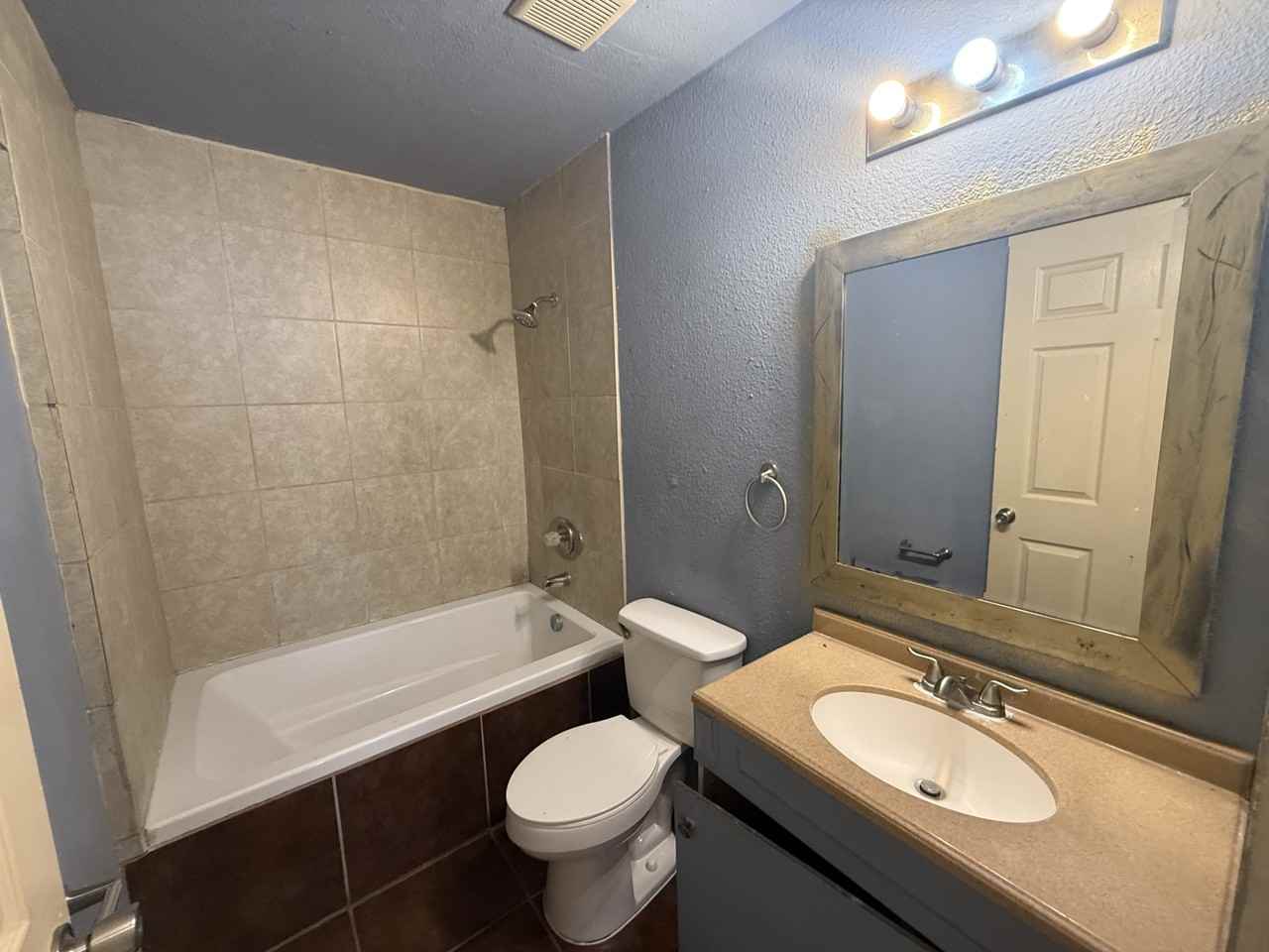 351 Cortez Ave #2 - Photo 7 of 14