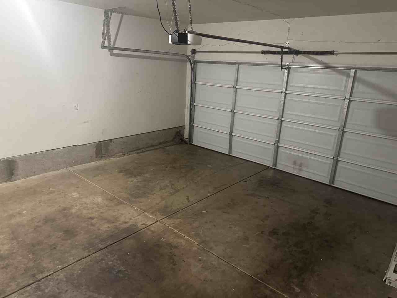 1511 Hollyhock Dr #C - Photo 2 of 19