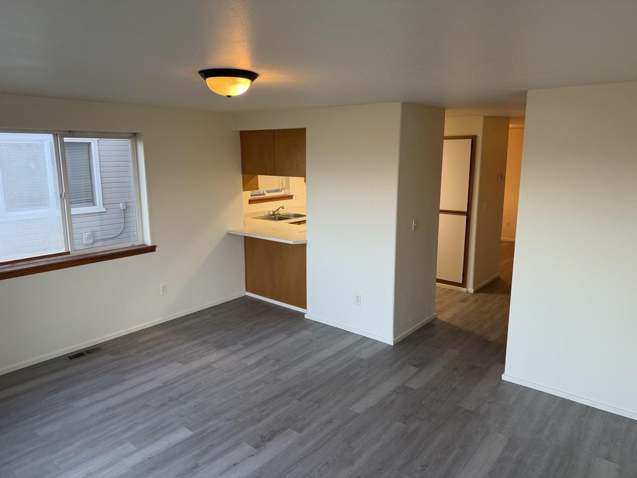 1511 Hollyhock Dr #C - Photo 6 of 19