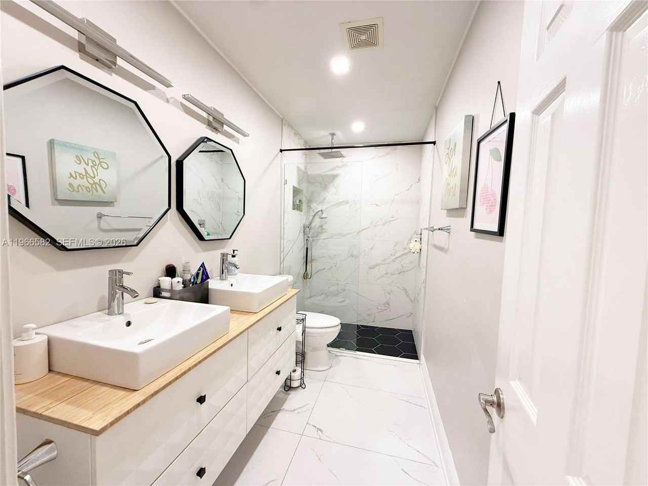 20888 Sugarloaf Ln - Photo 6 of 25