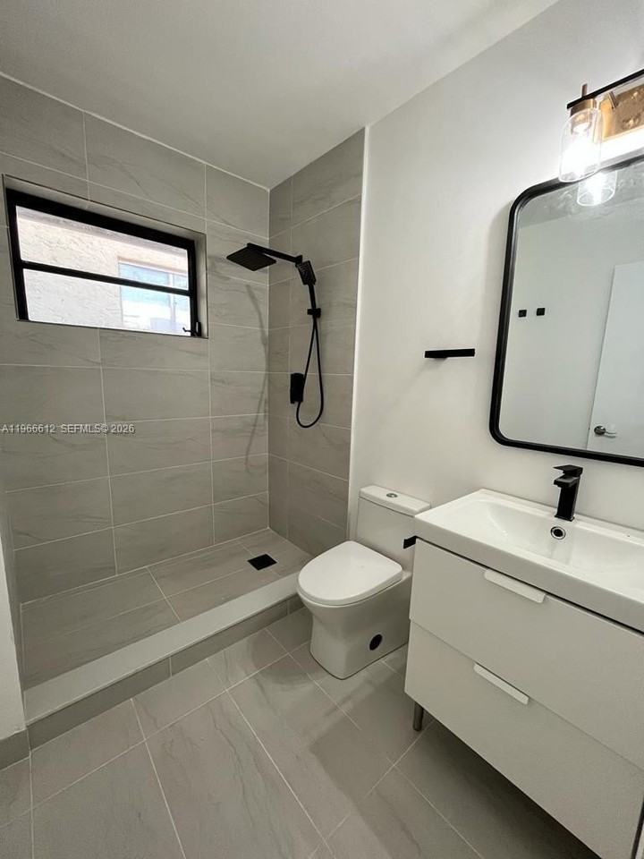 217 Calabria Ave #217 - Photo 7 of 13