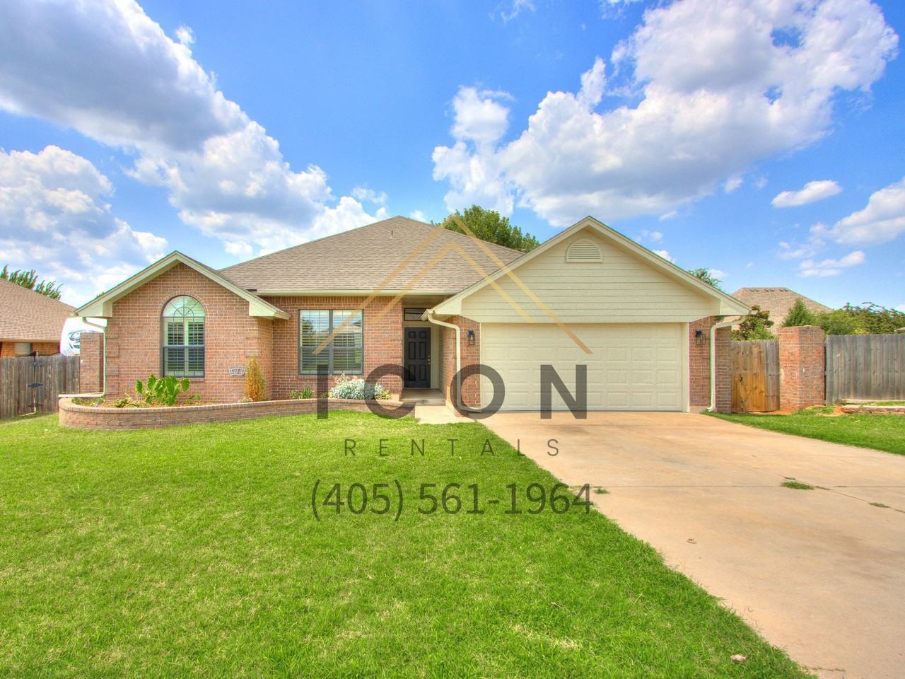 313 E Plantation Ter #1 - Photo 2 of 28