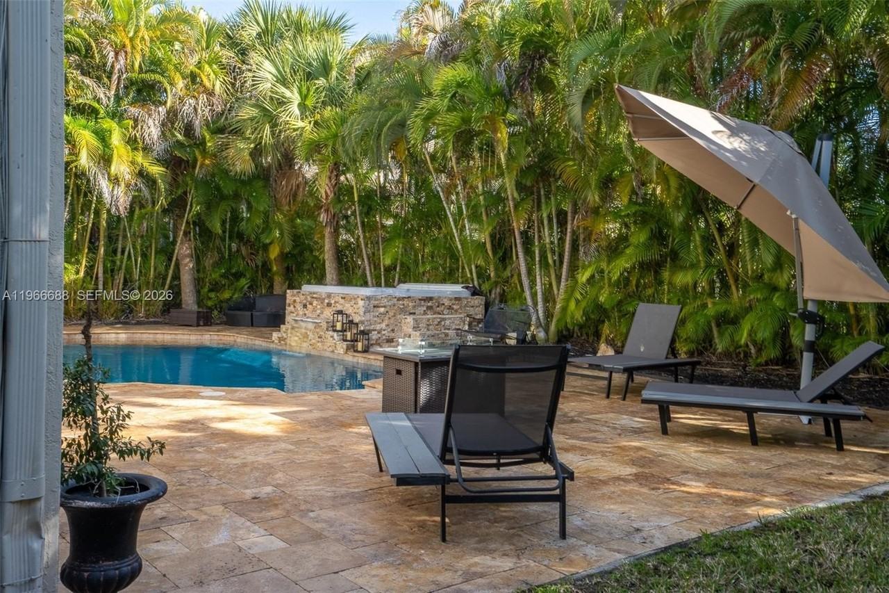 7875 Nw 110th Dr - Photo 4 of 50