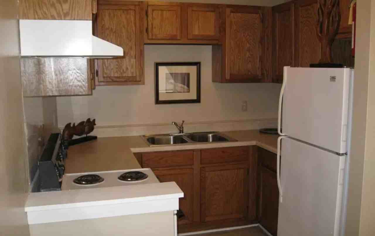 Poplar Point - Photo 5 of 17