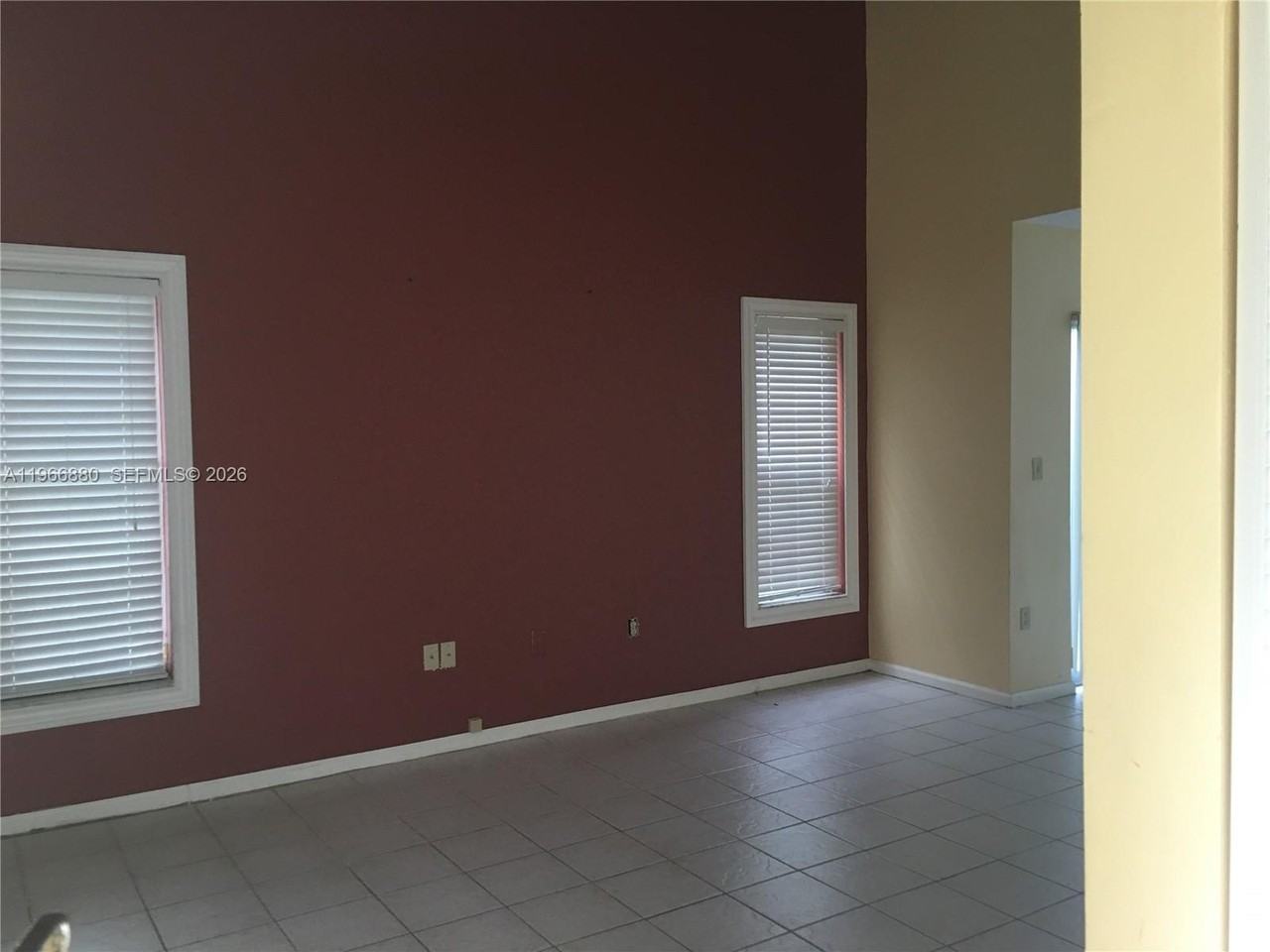 12775 Sw 146th Ln - Photo 2 of 6