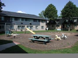 featured image of 1686 Shawano Ave