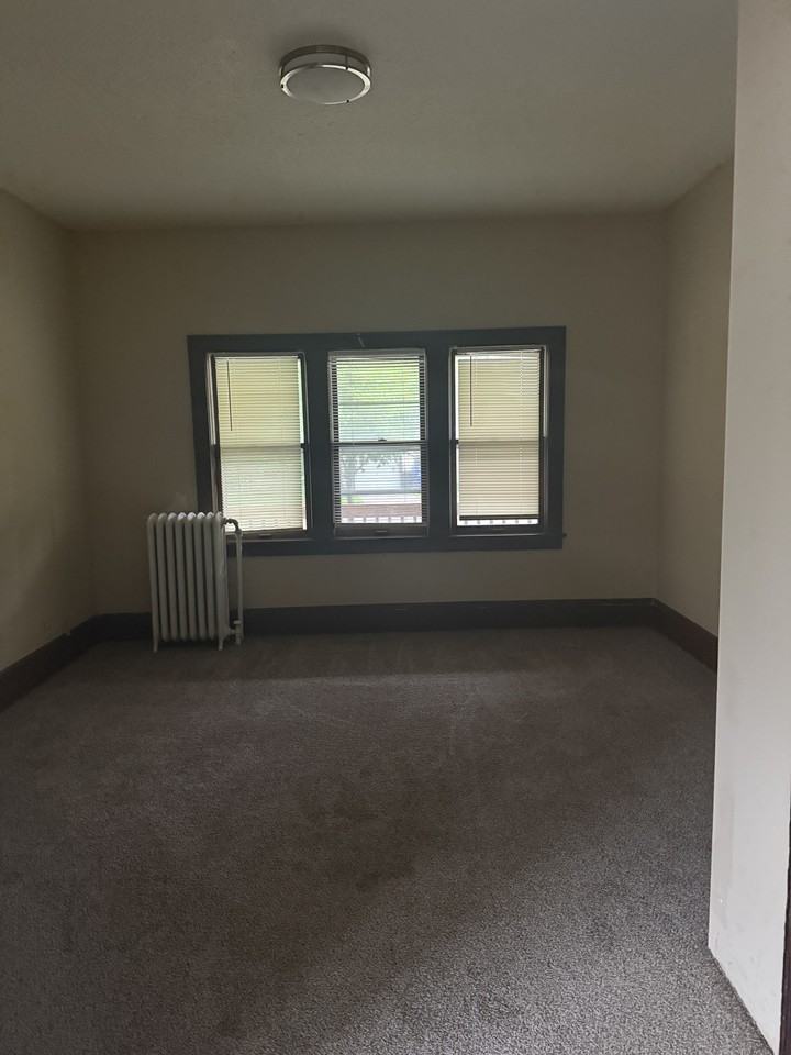 694 Sims Ave #1 - Photo 2 of 9