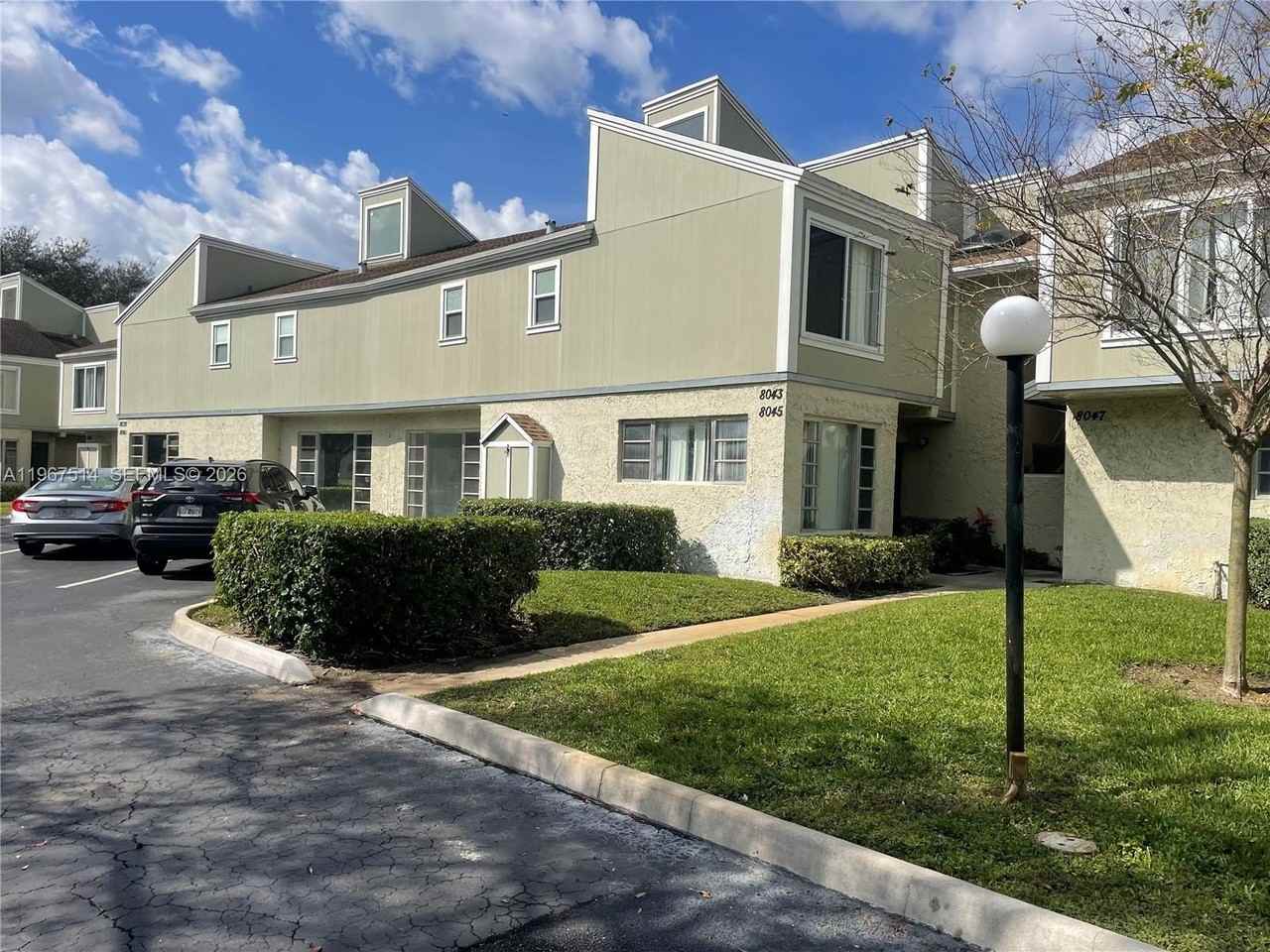 8043 Lagos De Campo Blvd #F3 - Photo 2 of 35