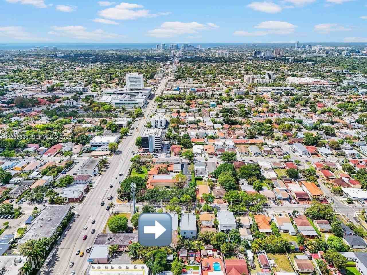 2737 Sw 2nd St #1 - Photo 3 of 25