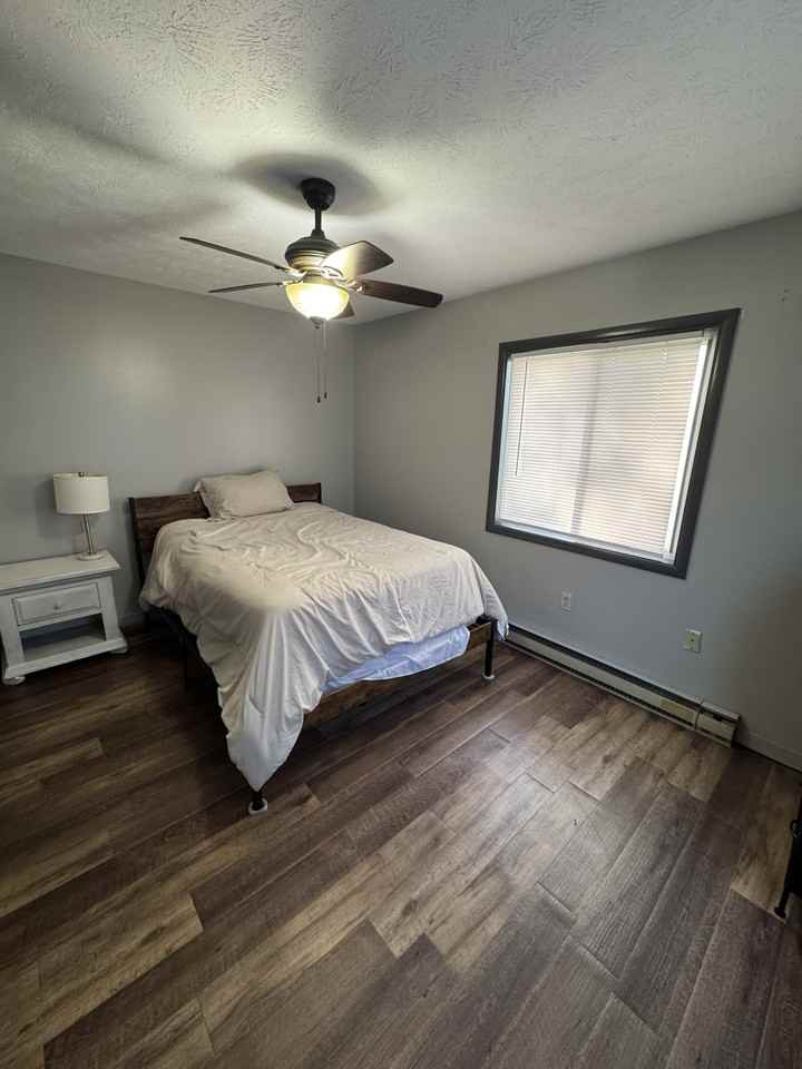 308 Windsor - 4 #4 - Photo 3 of 7