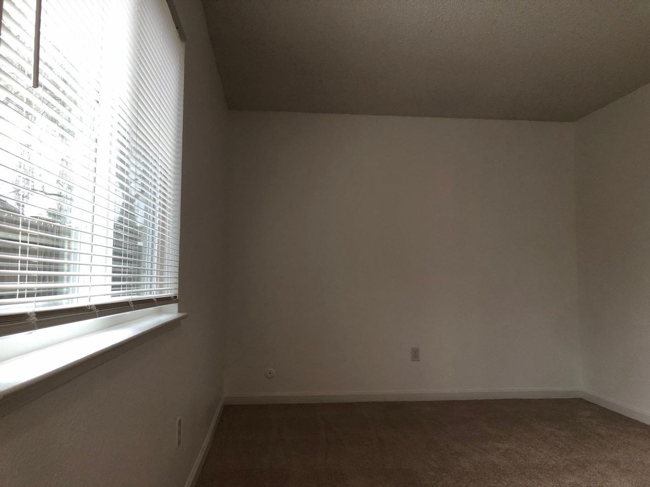 Parkview Village Apartments - Photo 7 of 18