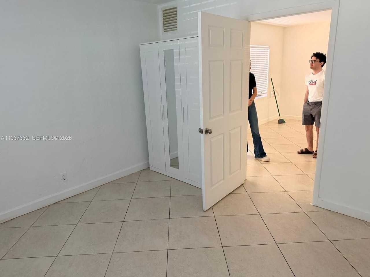 1928 N 20th Ave #1928 - Photo 4 of 13