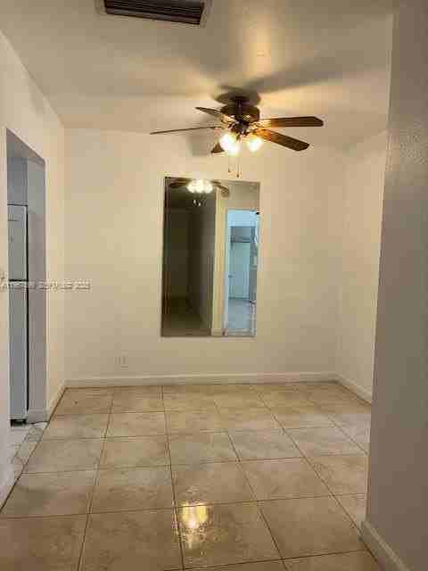 348 S Federal Hwy #27 - Photo 4 of 12