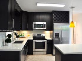 2401 Sw 31st Ave #2401 - Photo 1 of 1