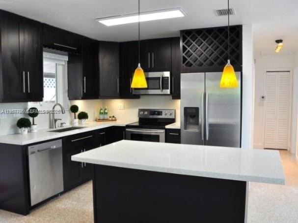 2401 Sw 31st Ave #2401 - Photo 2 of 27