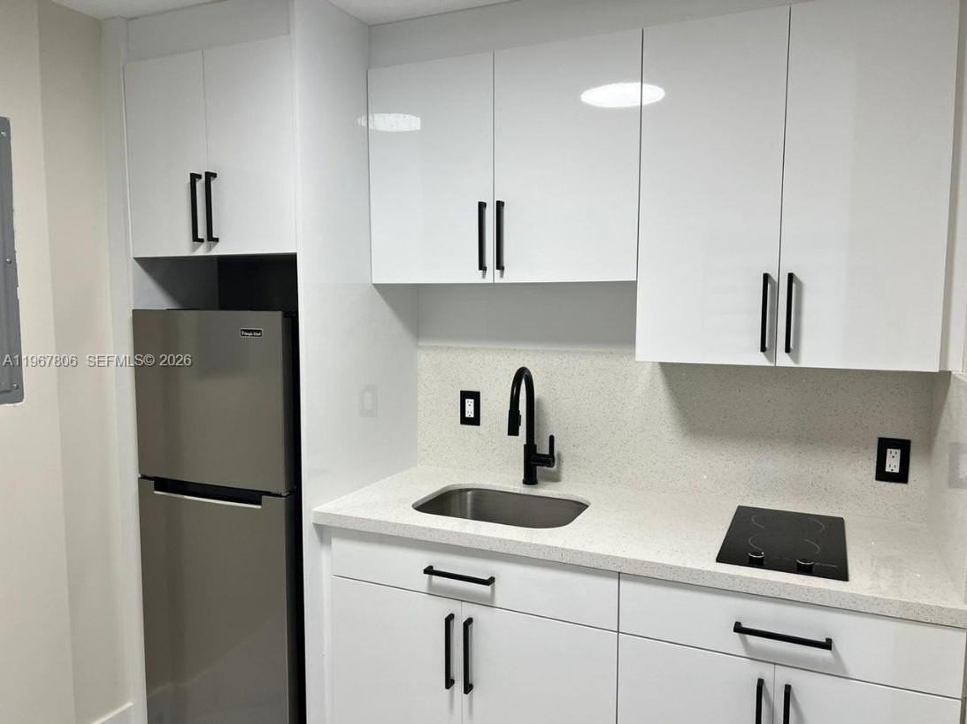 4055 Sw 103rd Ave #0 - Photo 4 of 9