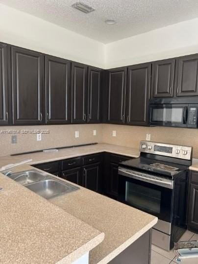 1974 Ne 3rd Ct #1974 - Photo 4 of 13