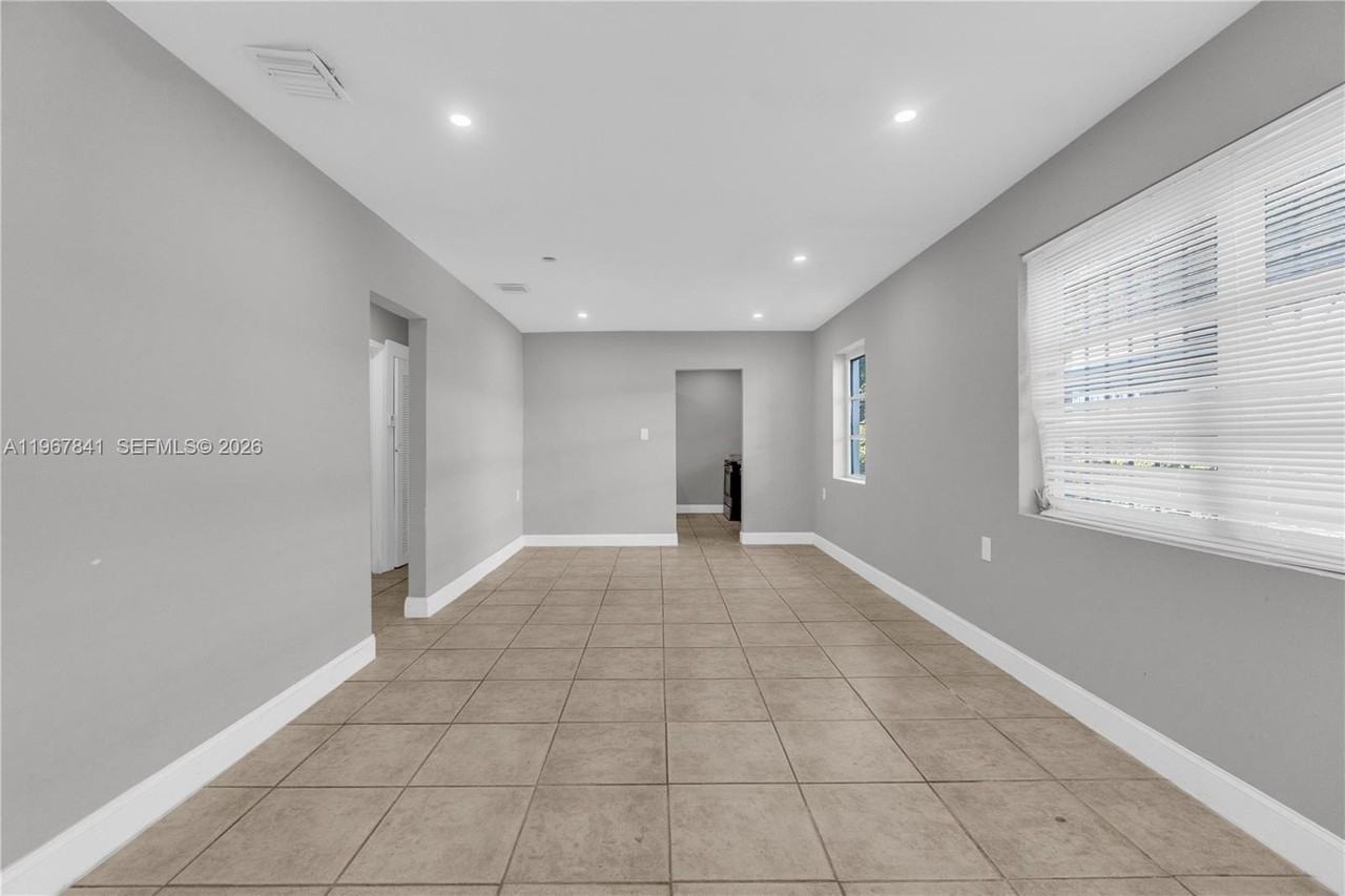 6940 Nw 6th Ct #2 - Photo 7 of 50