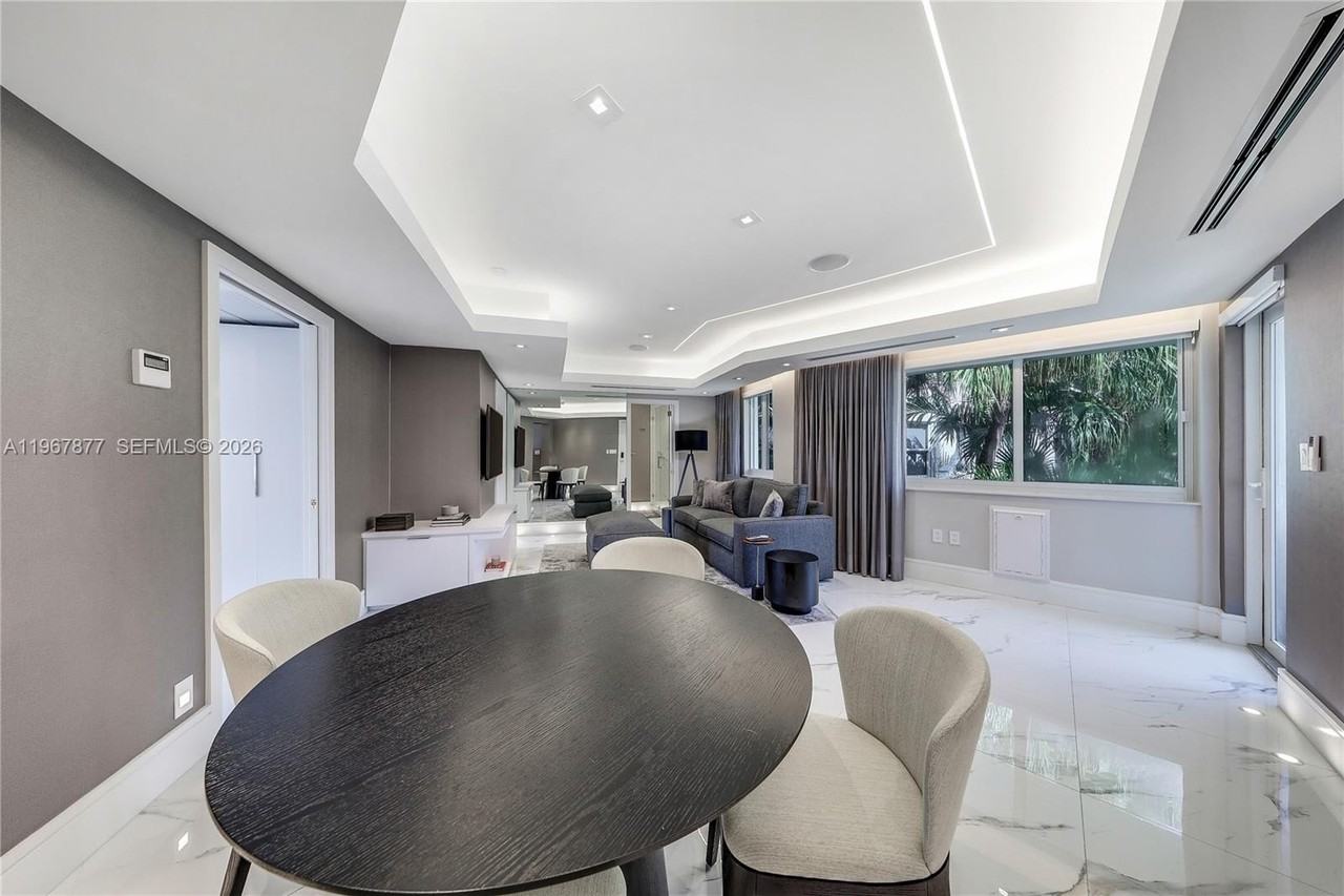 10190 Collins Ave #203 - Photo 6 of 19