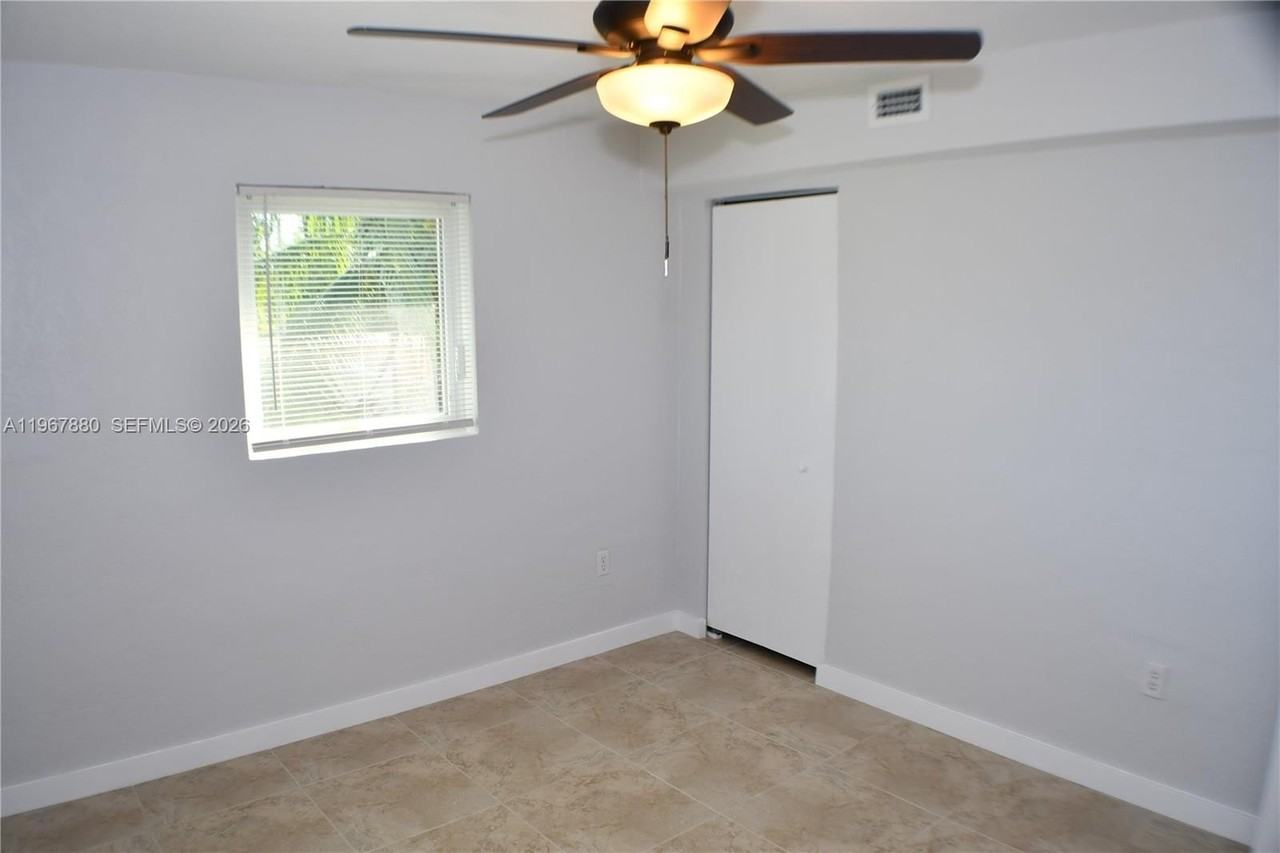 1398 Nw 61st St #3 - Photo 7 of 8