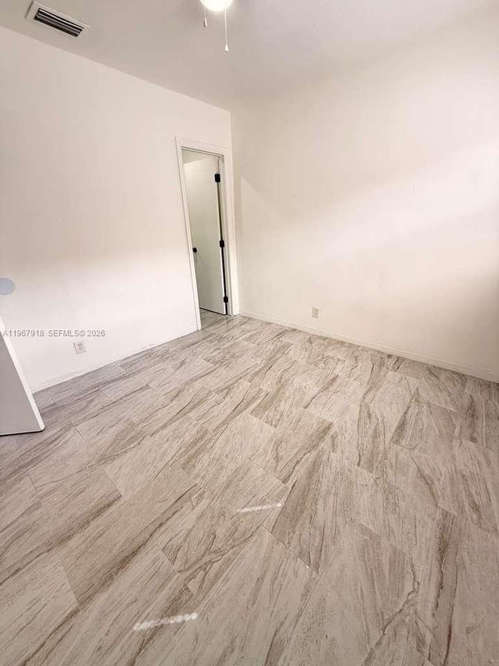 7710 Sw 10th Ct #A - Photo 6 of 11