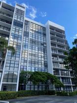 1000 Parkview Dr #427 - Photo 1 of 1