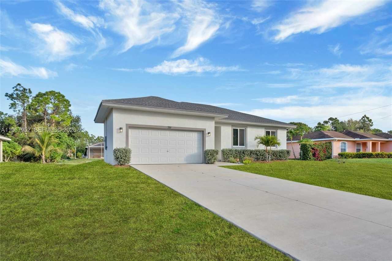 719 Little Rock St E - Photo 5 of 36