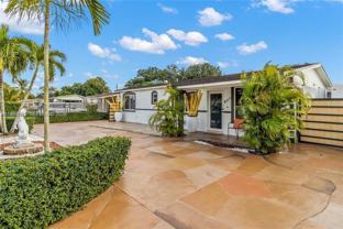 860 Curtiss Dr #0 - Photo 1 of 1