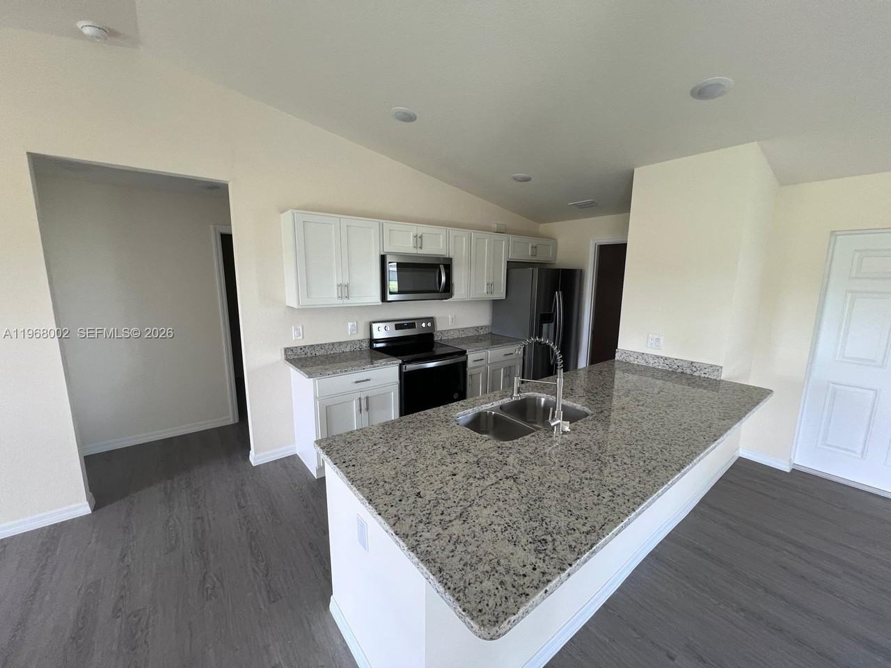 13731 Sw 89th Cir #0 - Photo 2 of 13