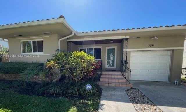 750 Ne 72nd Ter - Photo 2 of 16