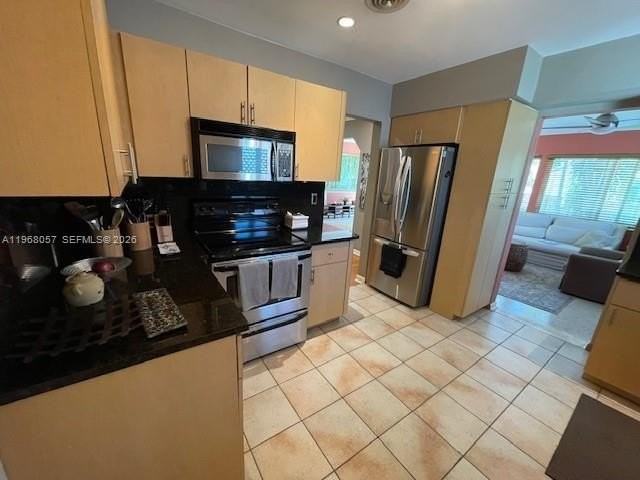 750 Ne 72nd Ter - Photo 7 of 16