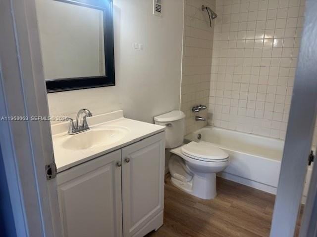 2046 Nw 43rd Ter #8 - Photo 7 of 11