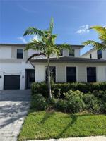 featured image of 17355 Sw 41st St