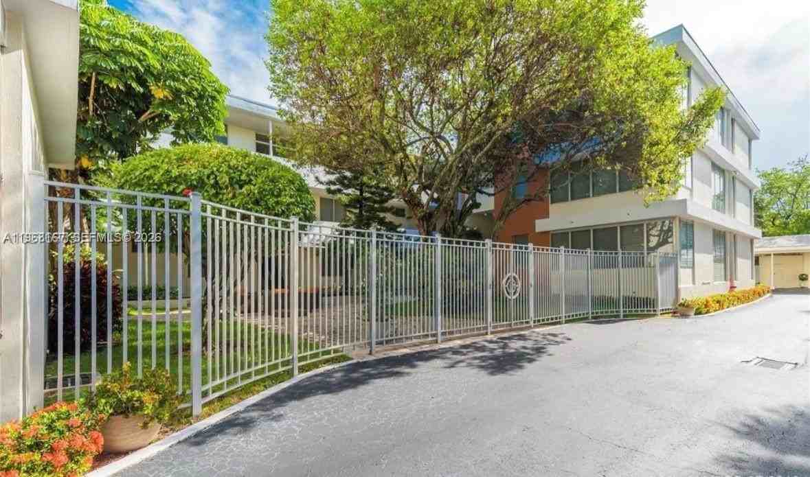 10210 Collins Ave #306 - Photo 2 of 19