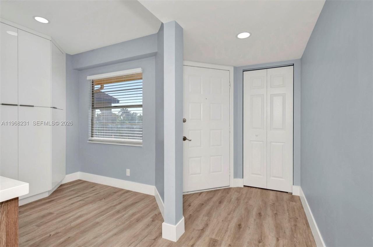 1351 Sw 125th Ave #401S - Photo 7 of 40